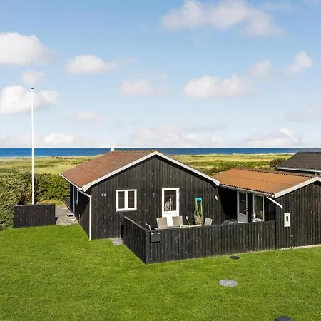 Lovely In With Kitchen